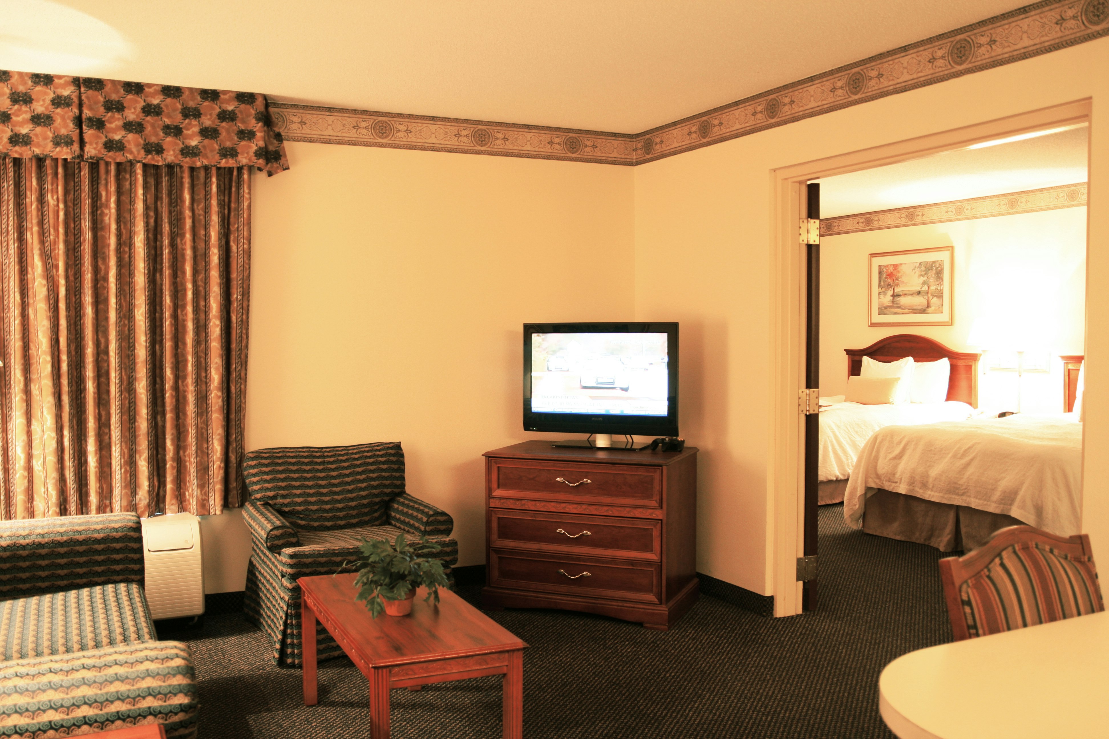 Hampton Inn Suites Atlanta Airport North I85 48/71