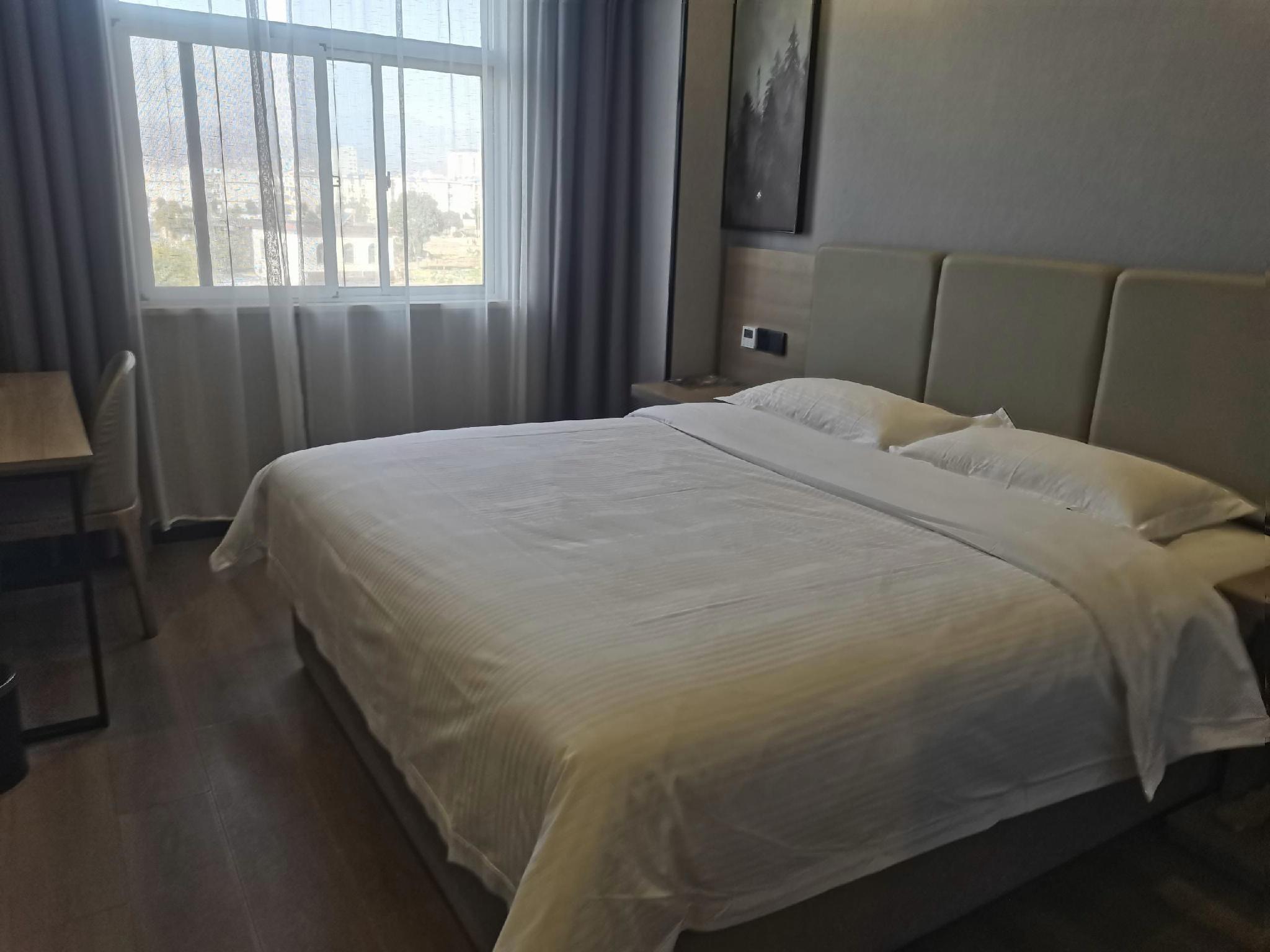 Guest Room, Garden View