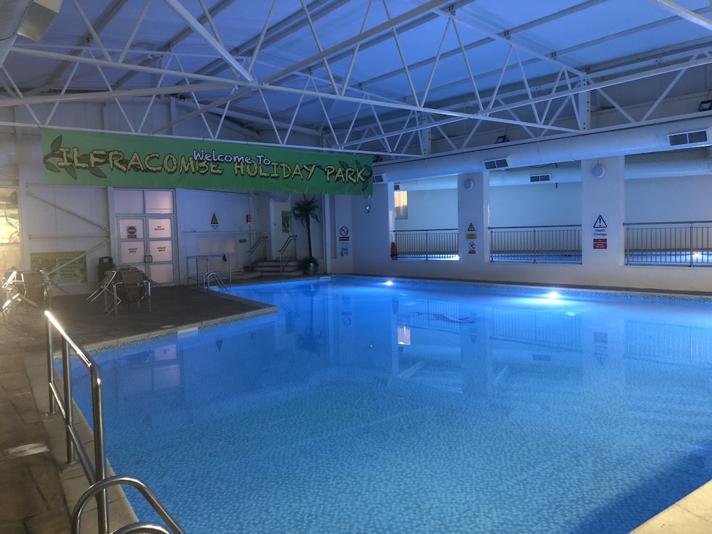 Ilfracombe Holiday Park 75/76