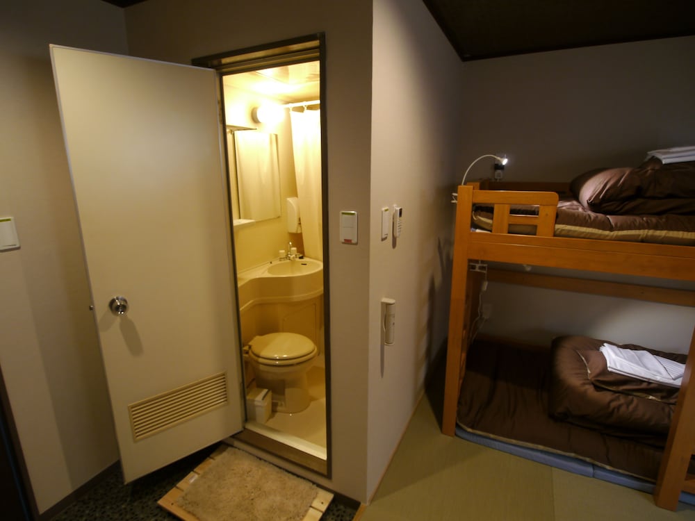 Fukuoka Hana Hostel 10/68