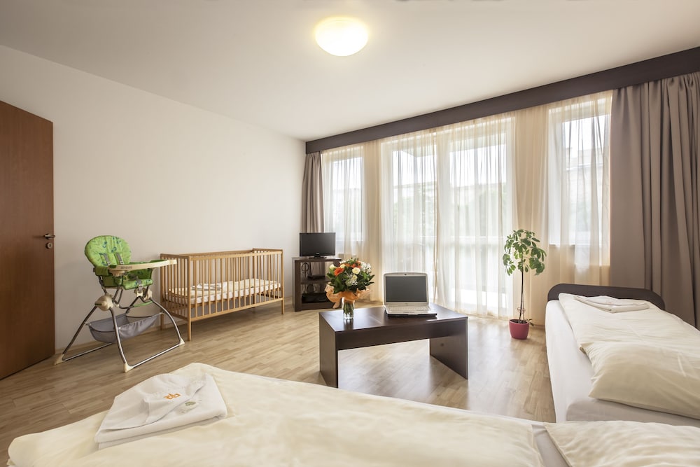 Prater Residence 24/64