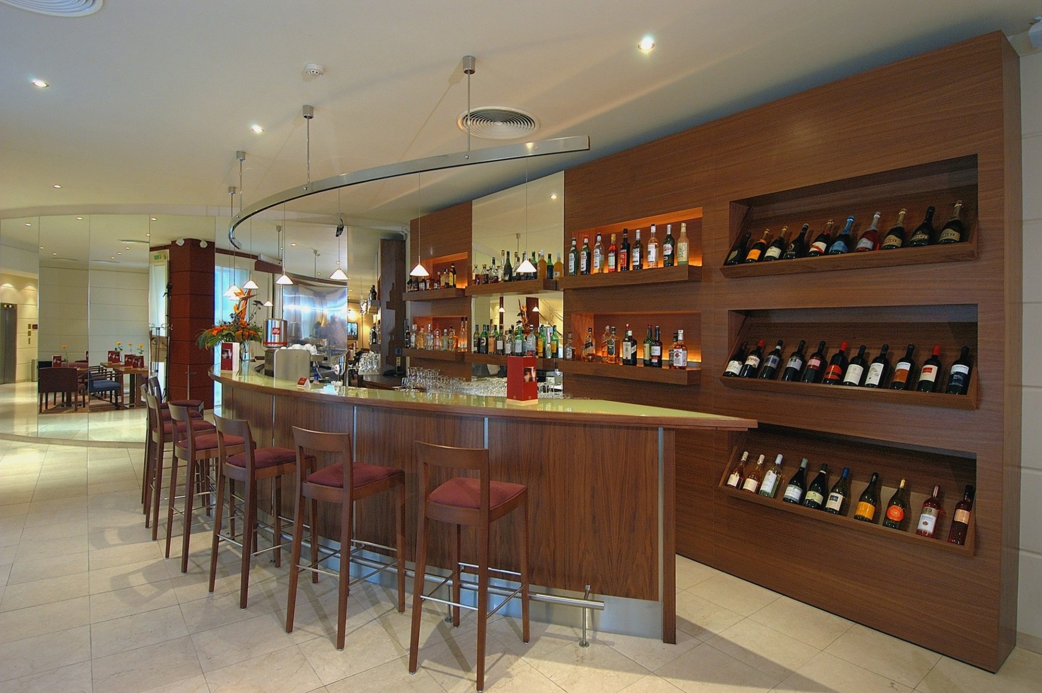 KK Hotel Opera 39/58