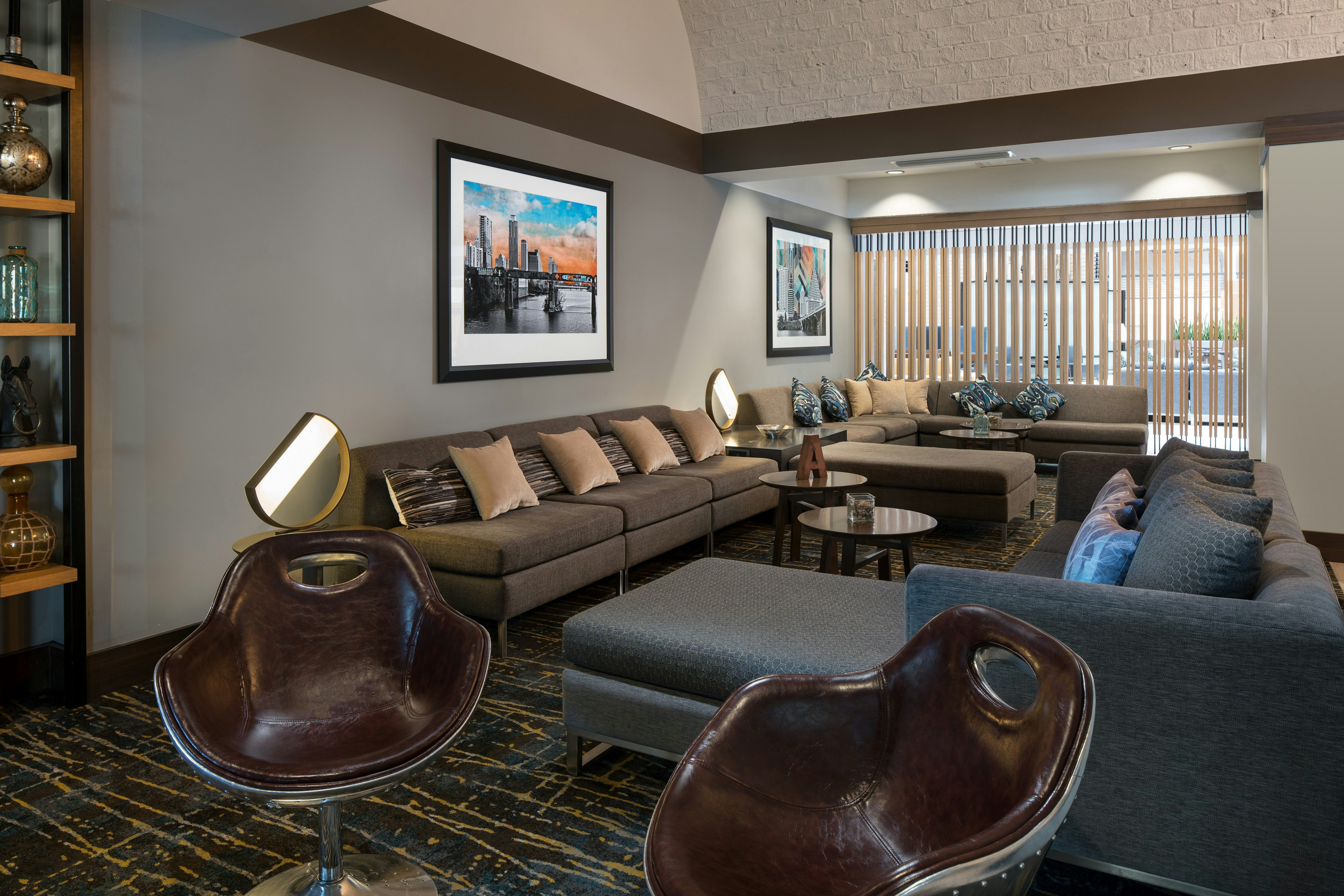Embassy Suites Austin Central 34/67