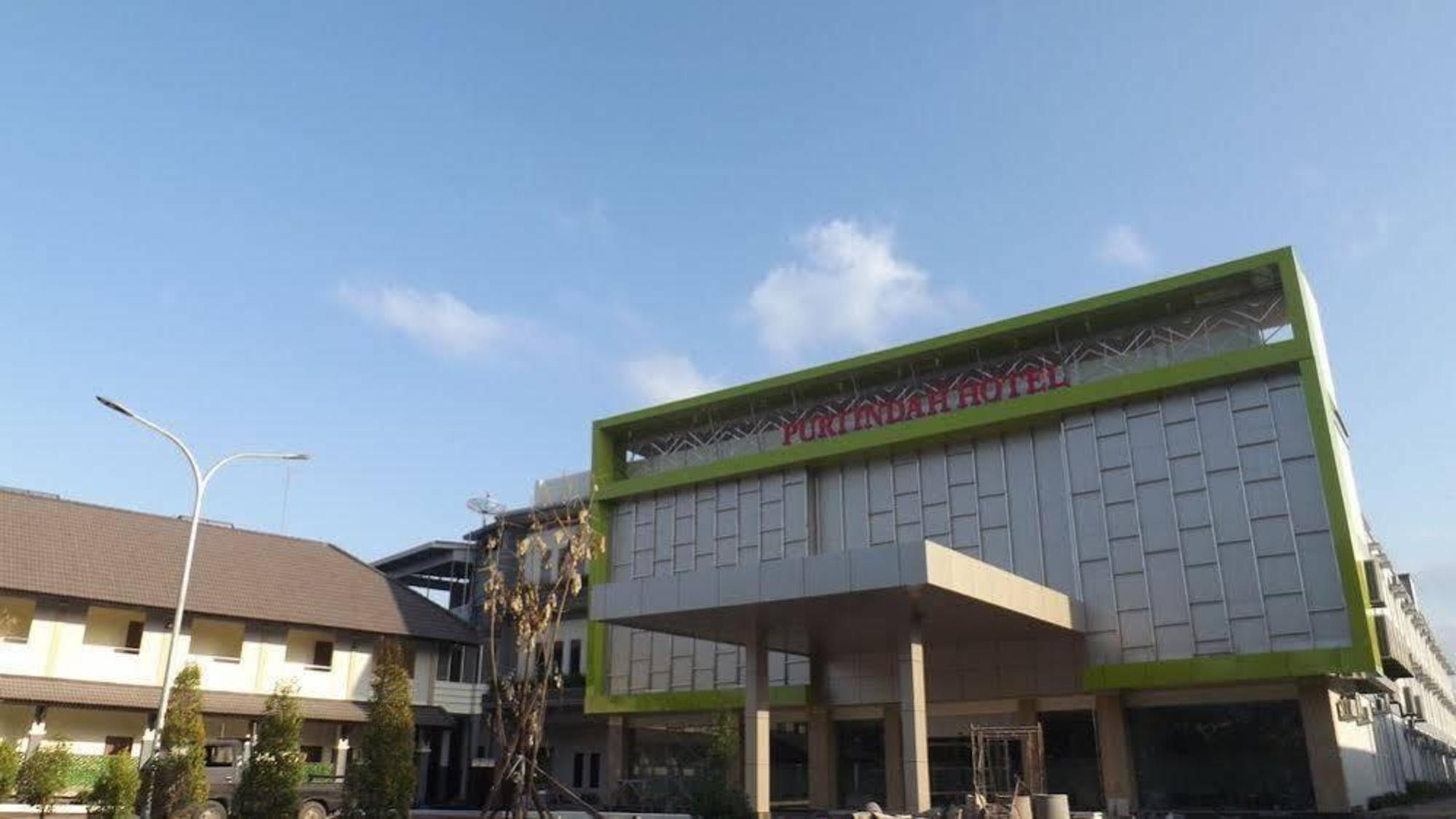 HOTEL PURI INDAH & CONVENTION 1/99