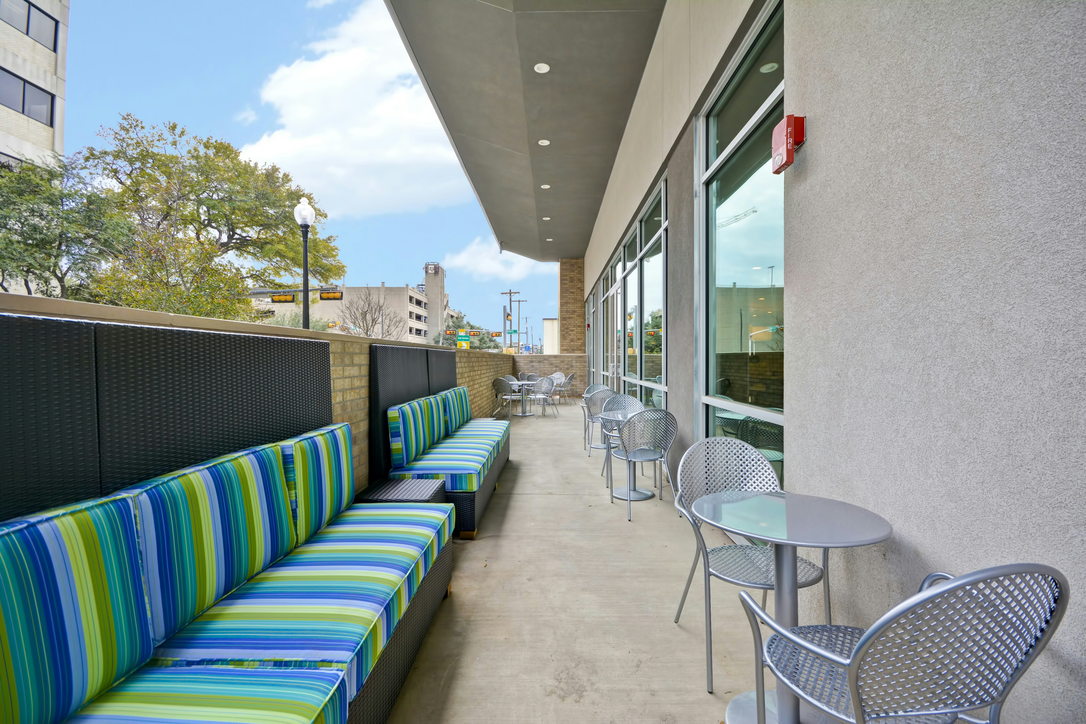 Home2 Suites by Hilton Dallas Downtown Baylor Scott & White 51/51