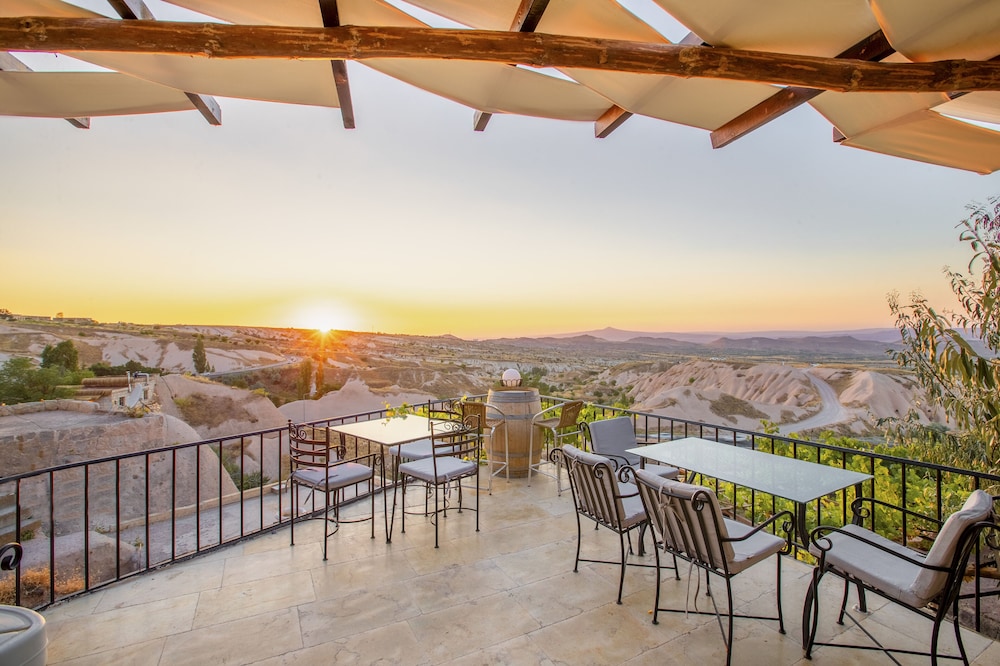 Selfie Cave Hotels Cappadocia 47/63