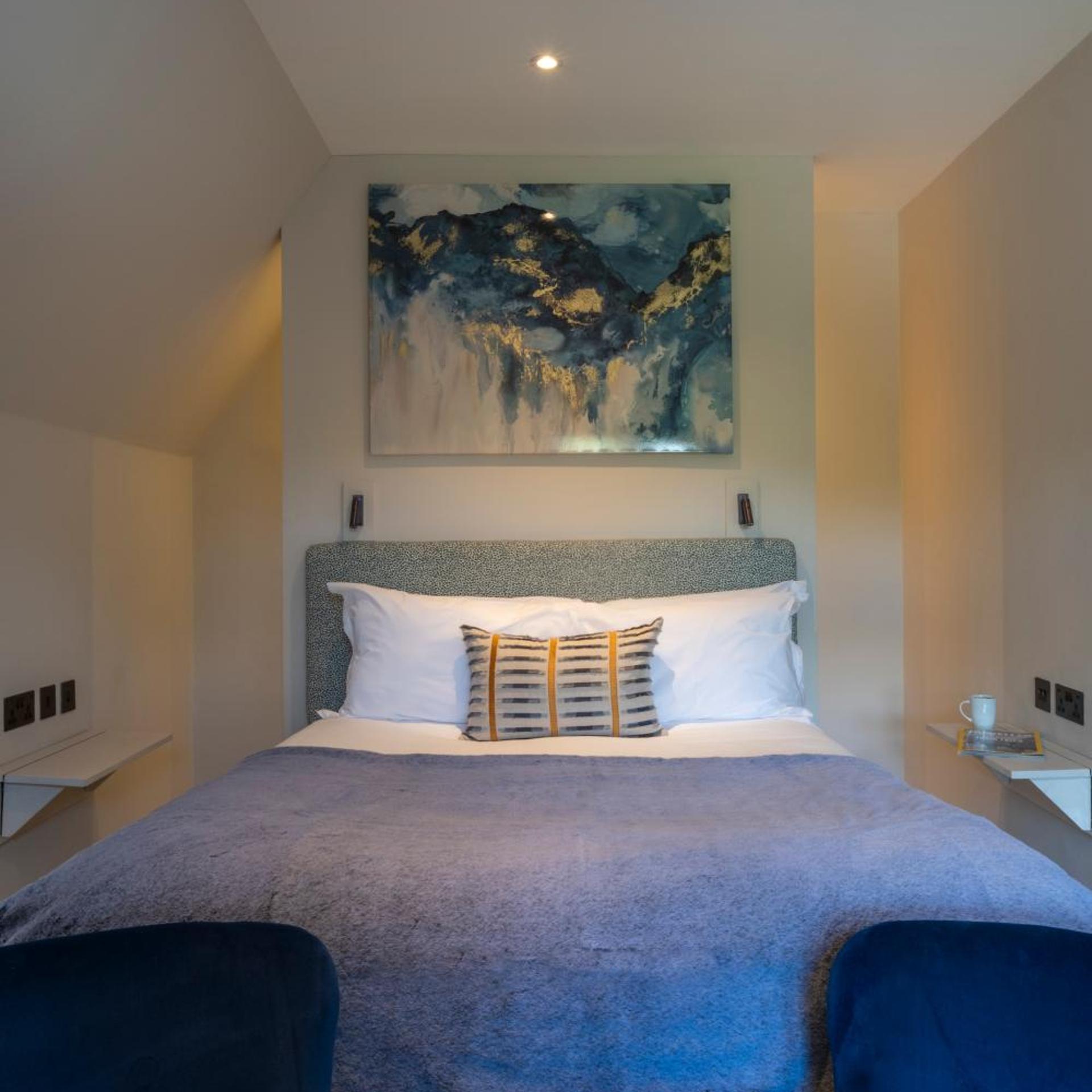 غرفة بسرير مزدوج، Horsted Place 5/10