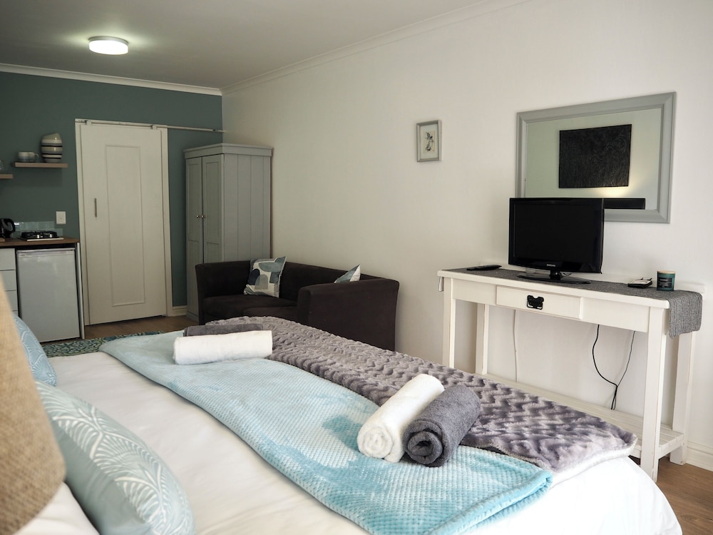African Breeze Guesthouse 8/50
