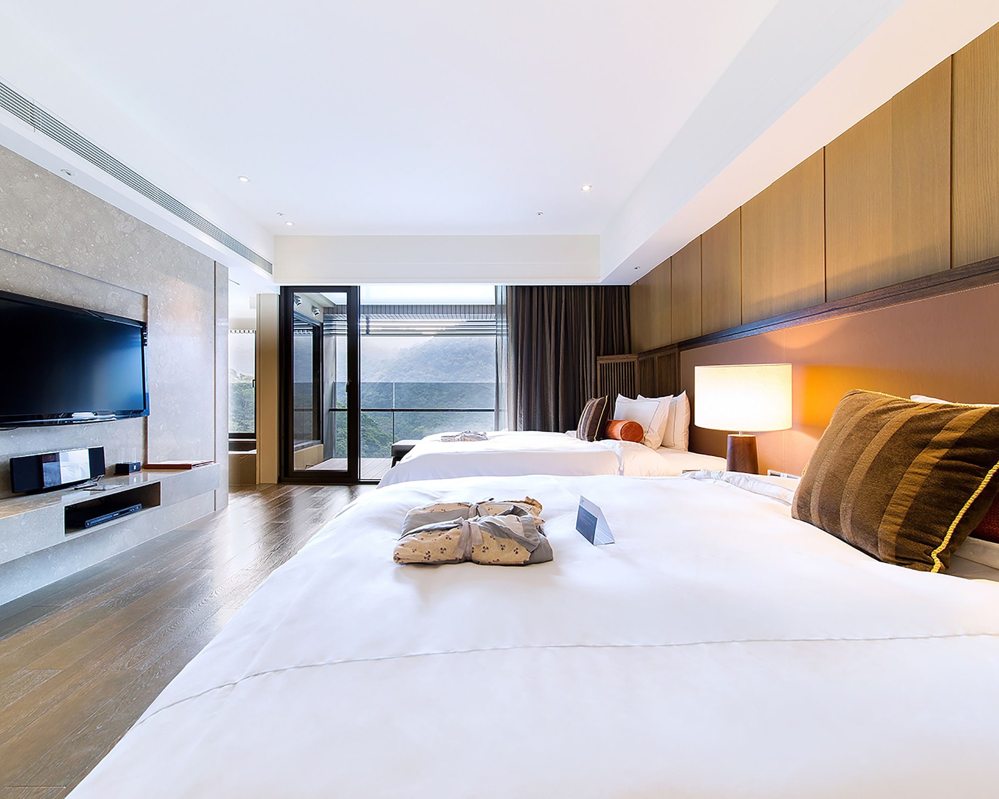 Deluxe, Family, 2 Double Beds
