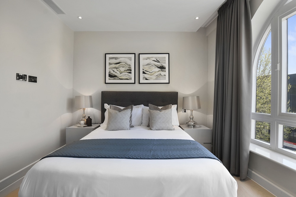 2 BEDROOMS, APARTMENT