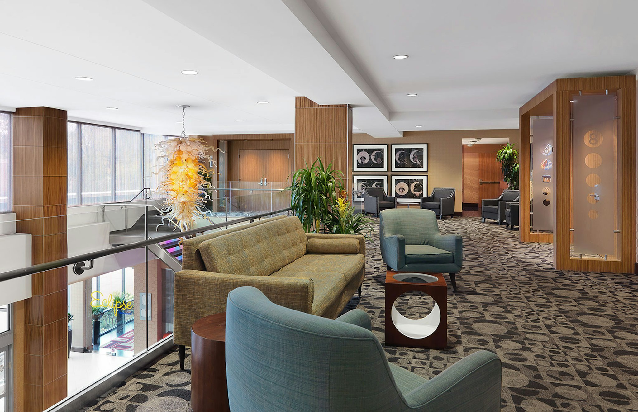 Moonrise Hotel 35/62