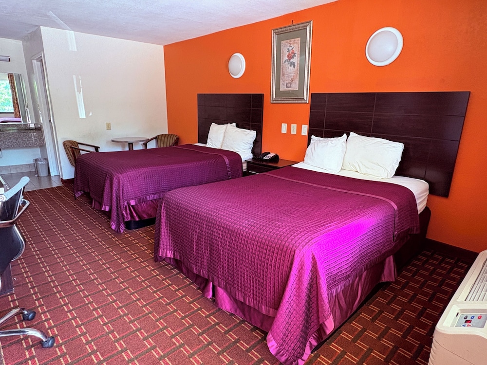 Regency Inn 12/49