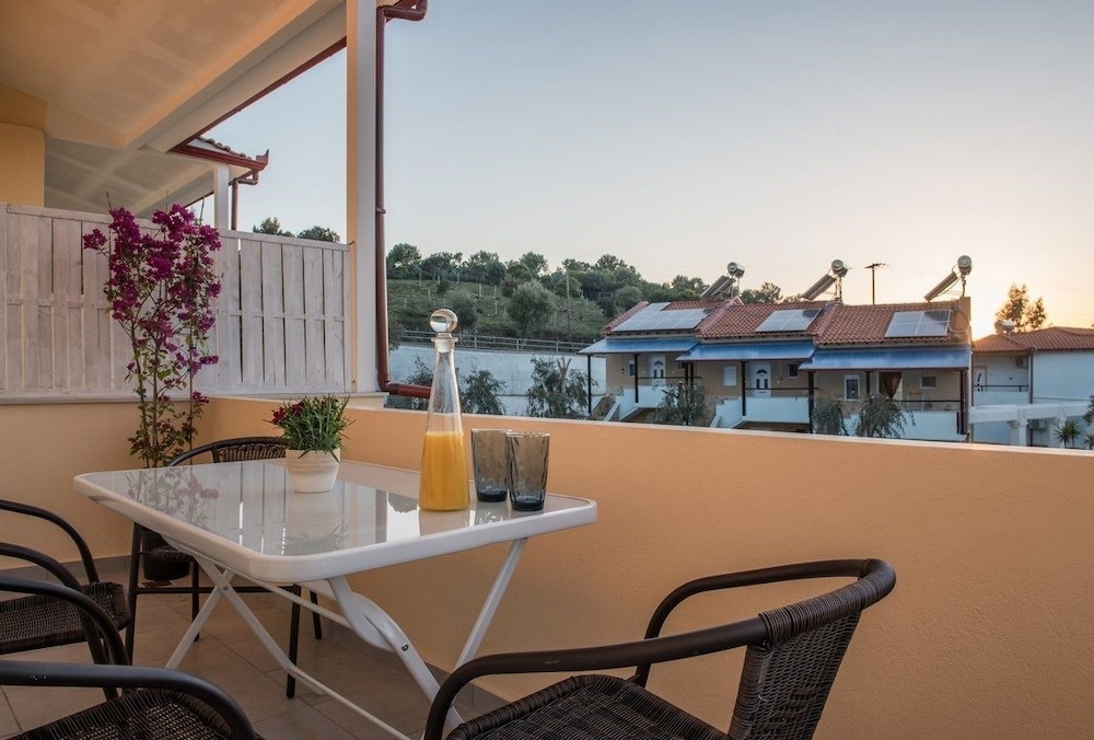 Caretta Village 28/43
