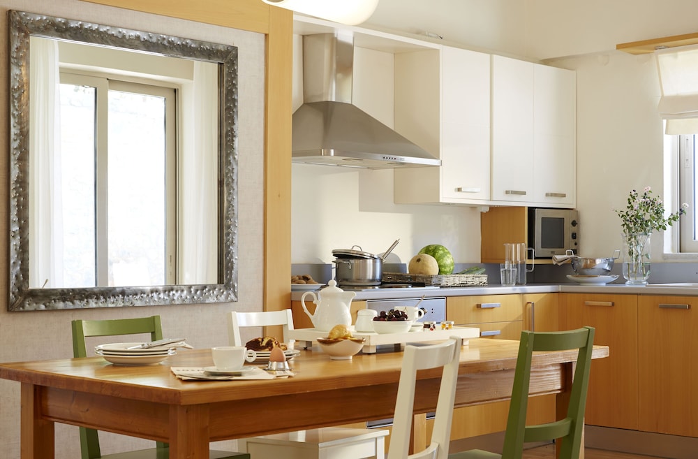 Pleiades Luxurious Villas 35/48