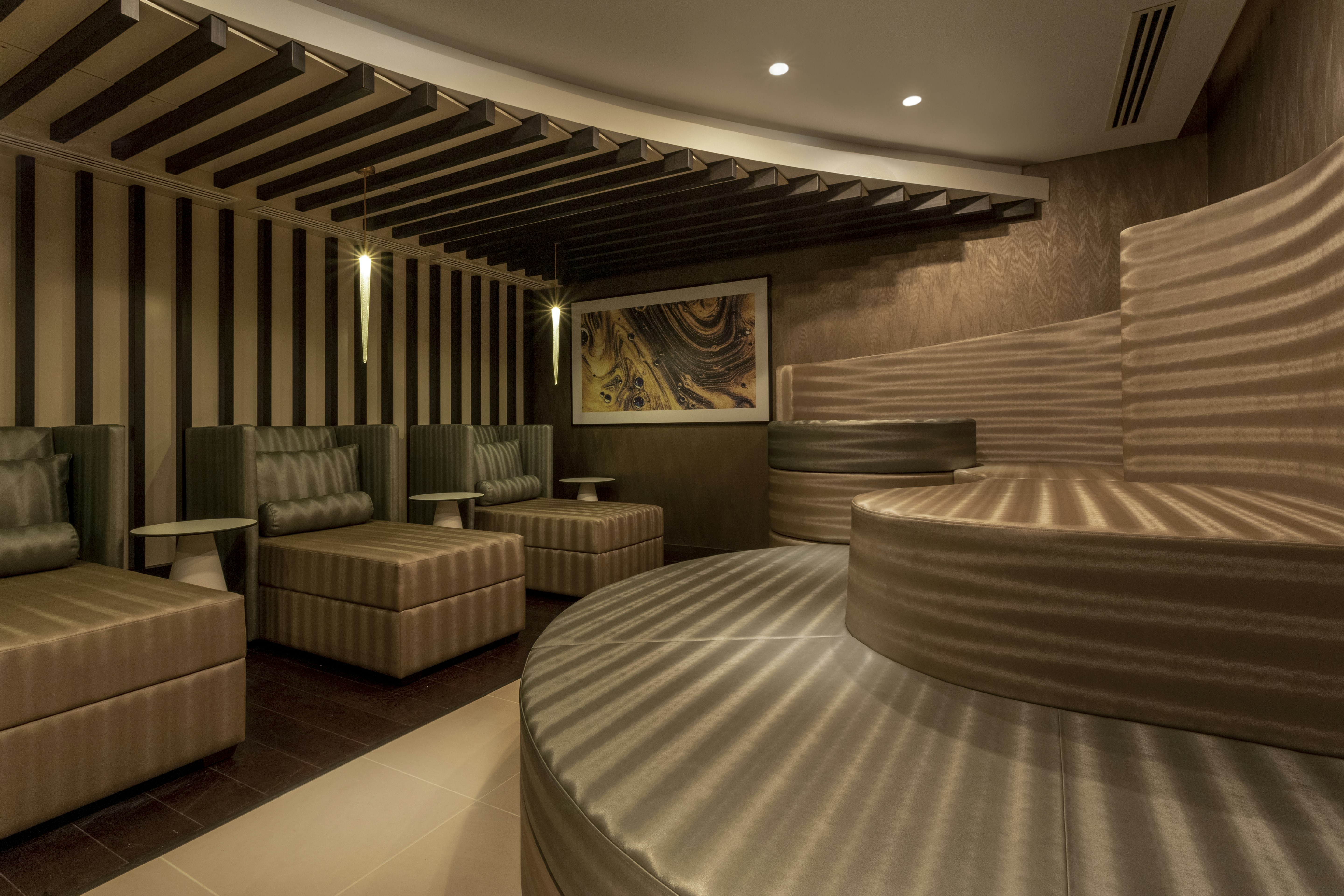 Hilton Aberdeen TECA 23/64
