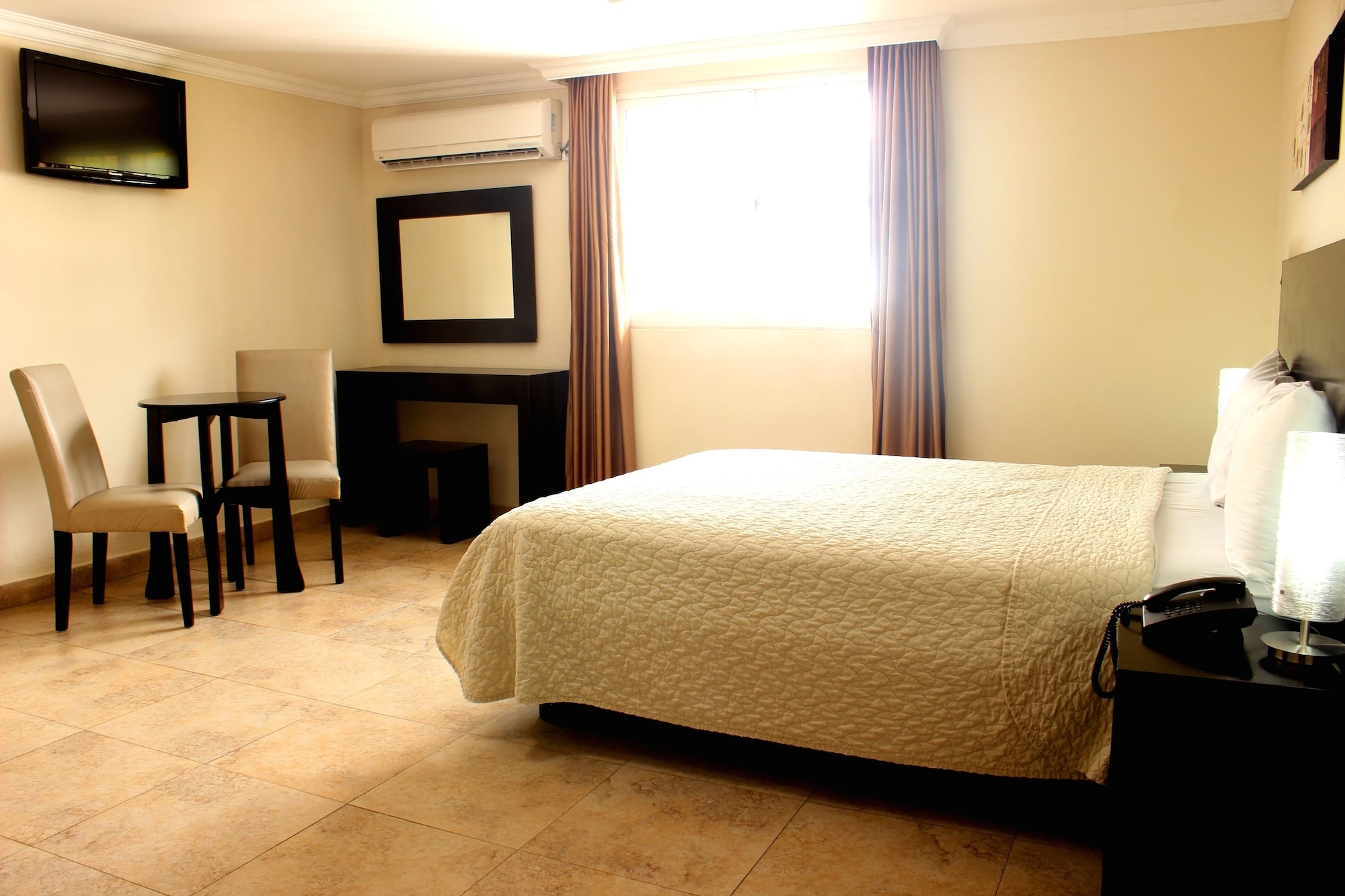 ROOM, SINGLE, DOUBLE BED
