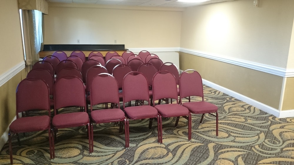 Best Western Plus Newark/Christiana Inn 30/30