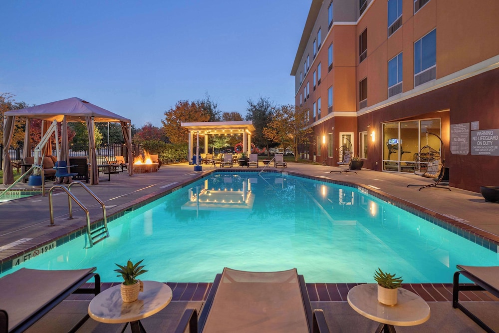 Cambria Hotels Plano Frisco 46/50