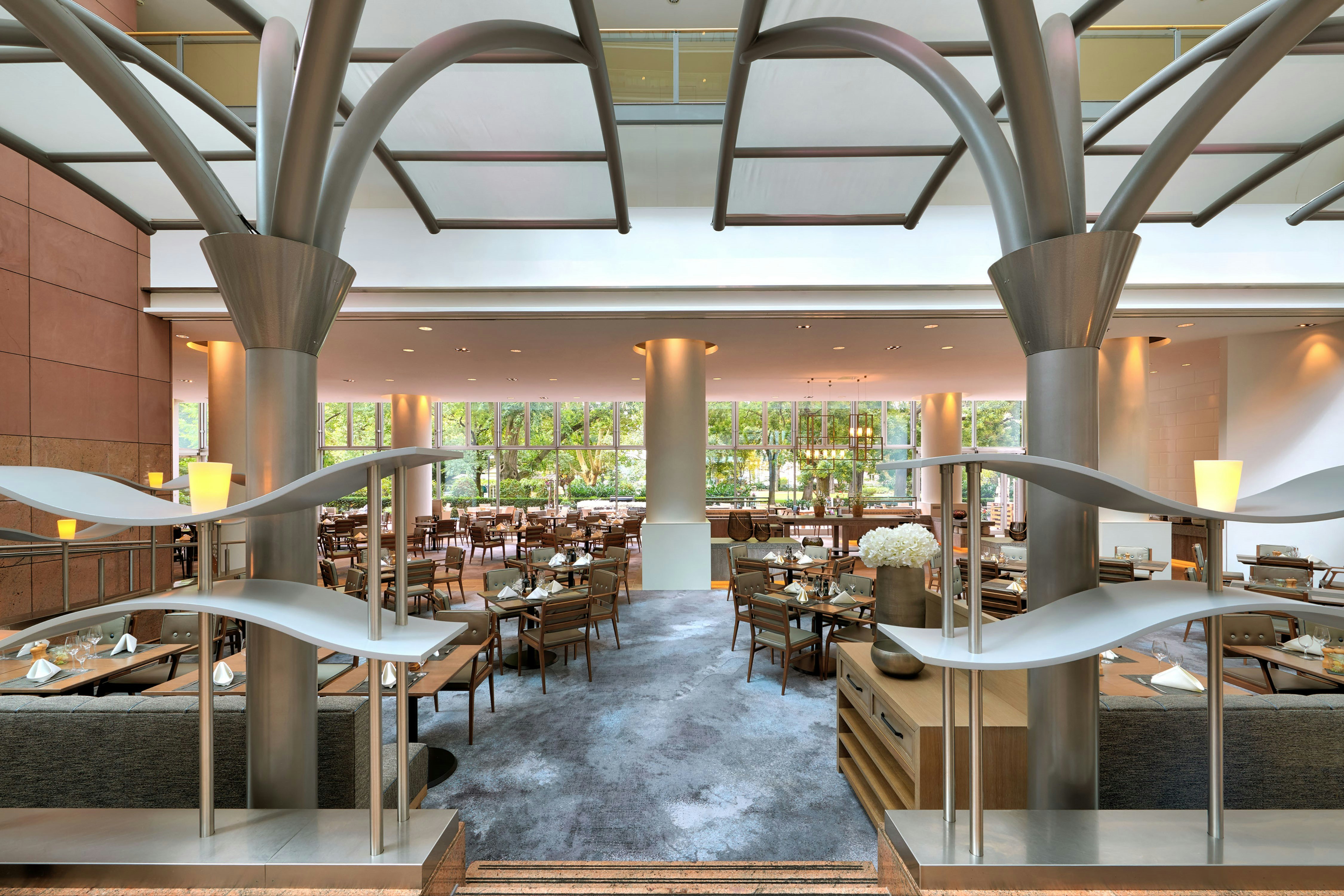 Hilton Frankfurt City Centre 69/88