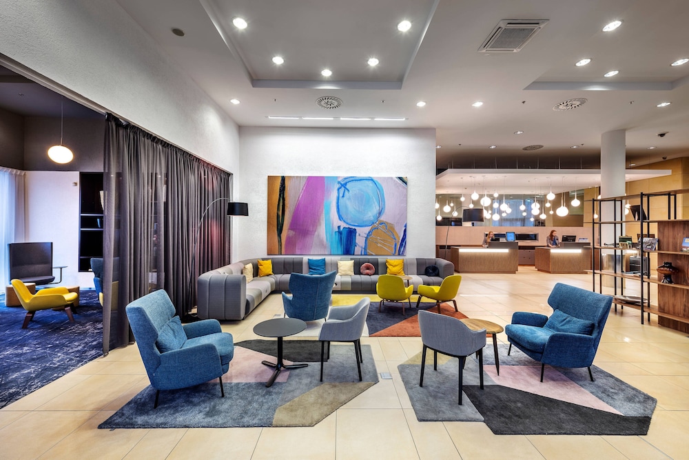 Courtyard By Marriott Prague Airport 38/59