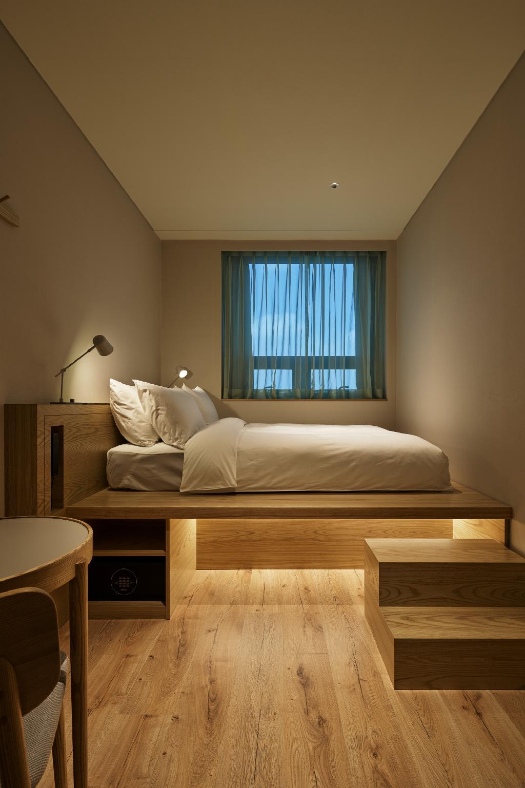 Loft, Double Bed, Skyline View, High Floor