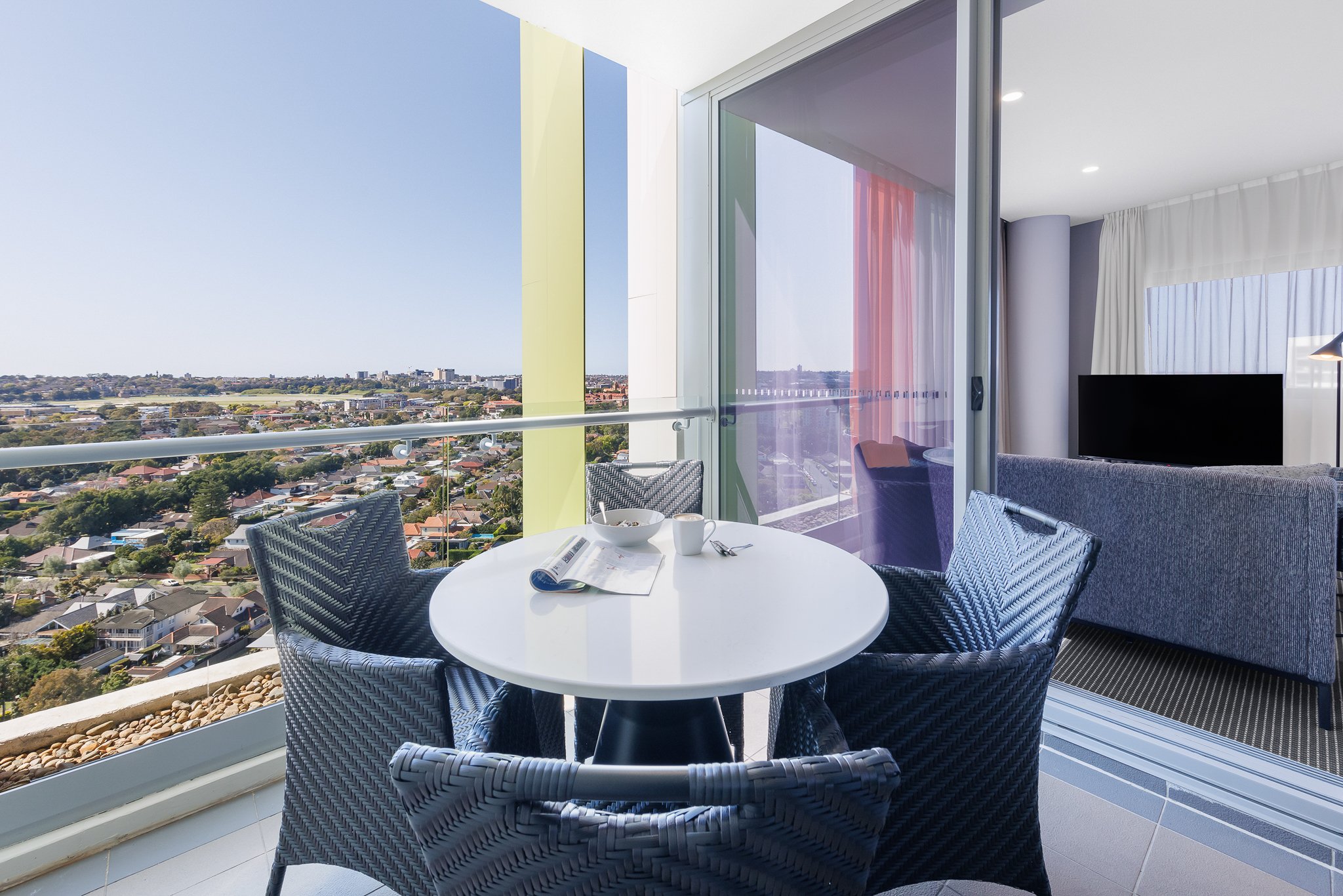 Meriton Suites Zetland 18/22