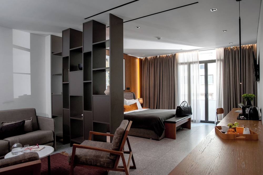 The Editor Athens Hotel, managed by Vassilicos House of Hospitality 53/73