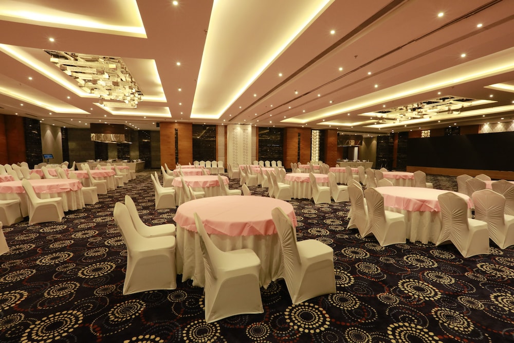 Hotel Pal Heights Mantra 34/47