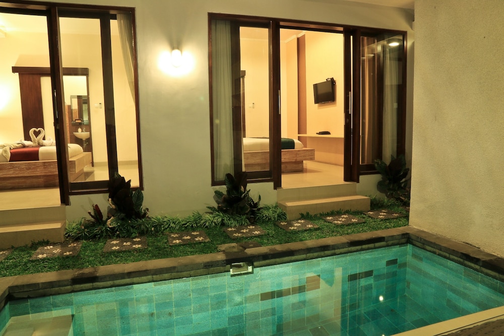 Karana Villa Bali 49/64