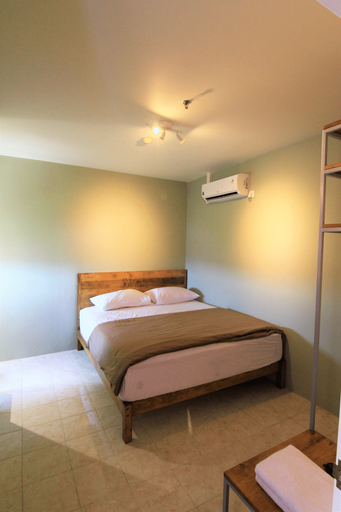 2 Bedrooms, Premium