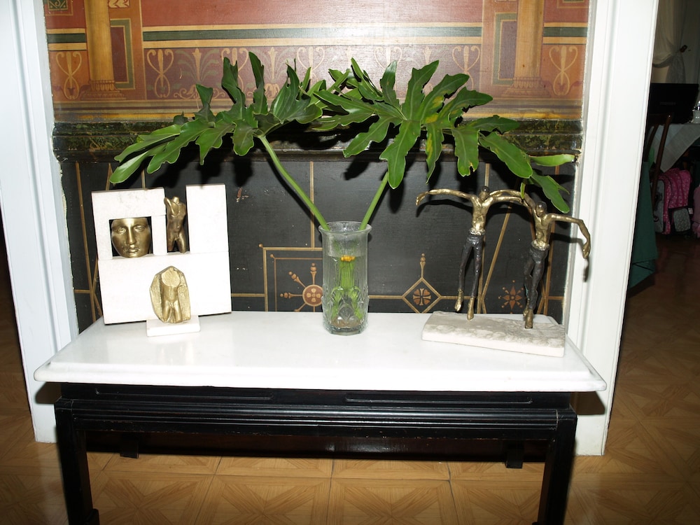 Hotel Acropolis House 6/94