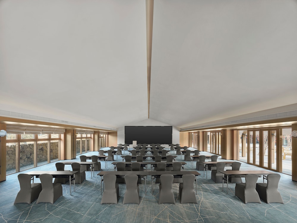 Angsana Chengdu Wenjiang 37/48