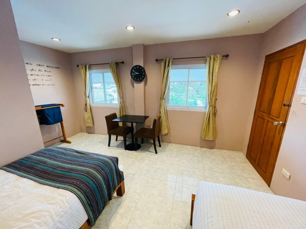 STANDARD, TWIN BEDS