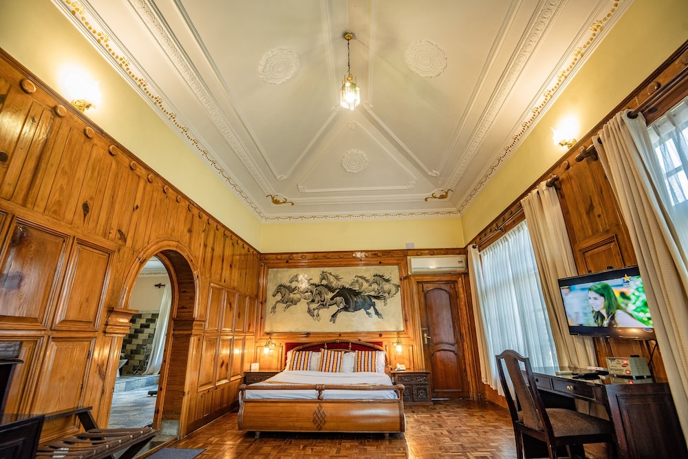 Grand Norling Hotel's Resort 9/30