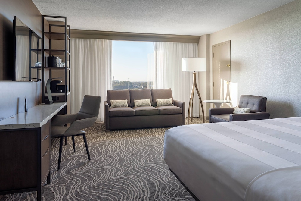 Orlando Airport Marriott Lakeside 21/58