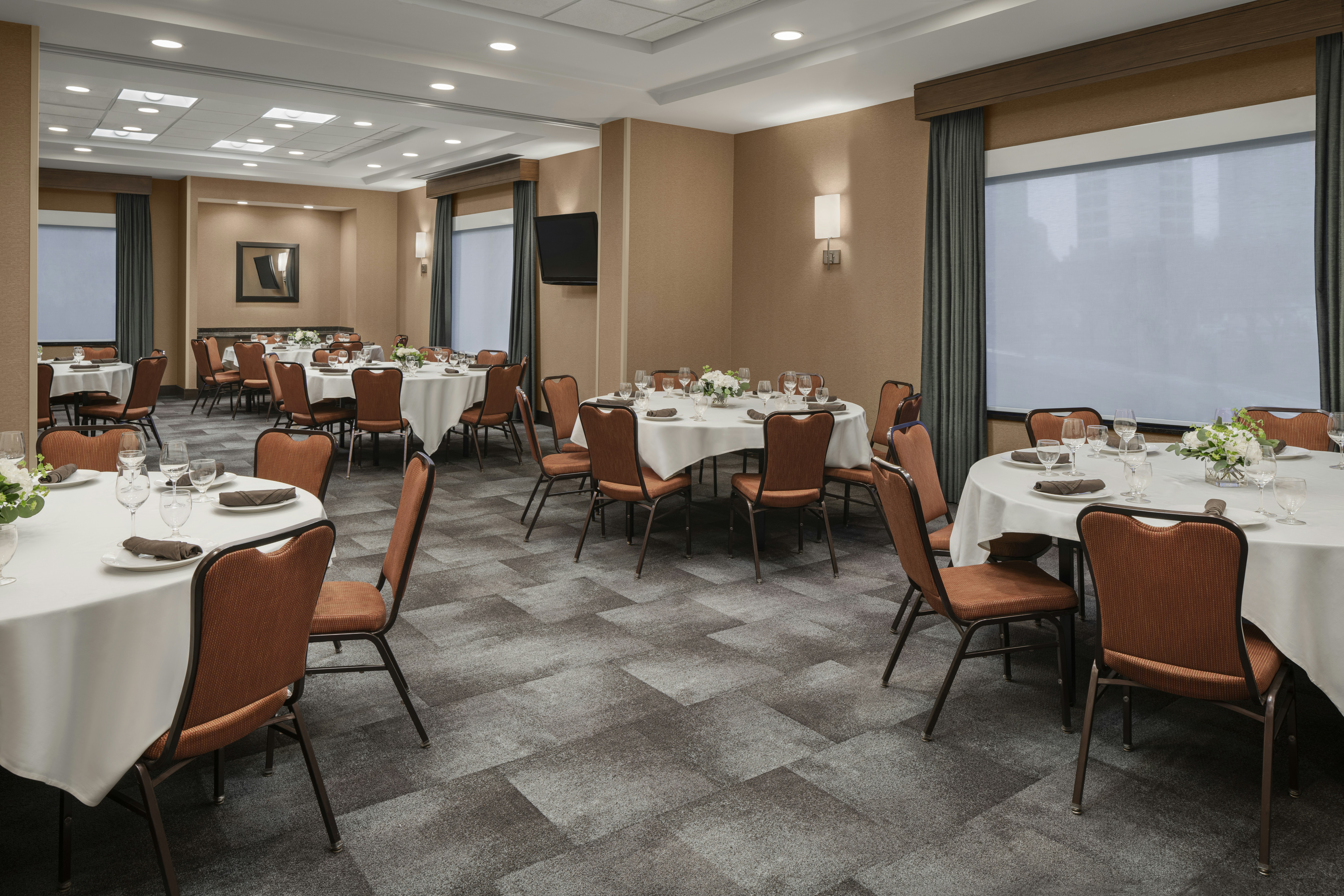 Hilton Garden Inn Minneapolis Downtown 51/56