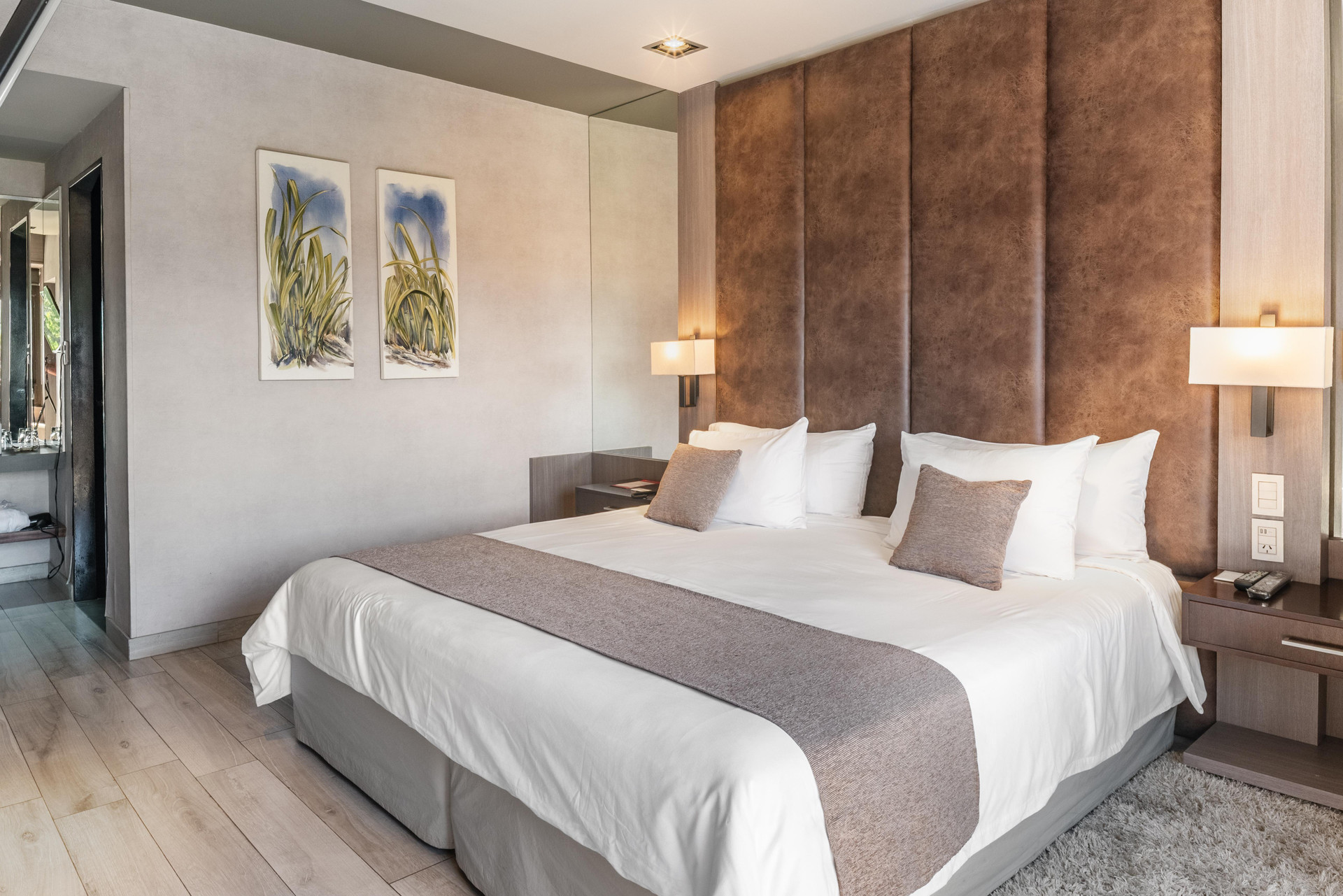 Master, Suite