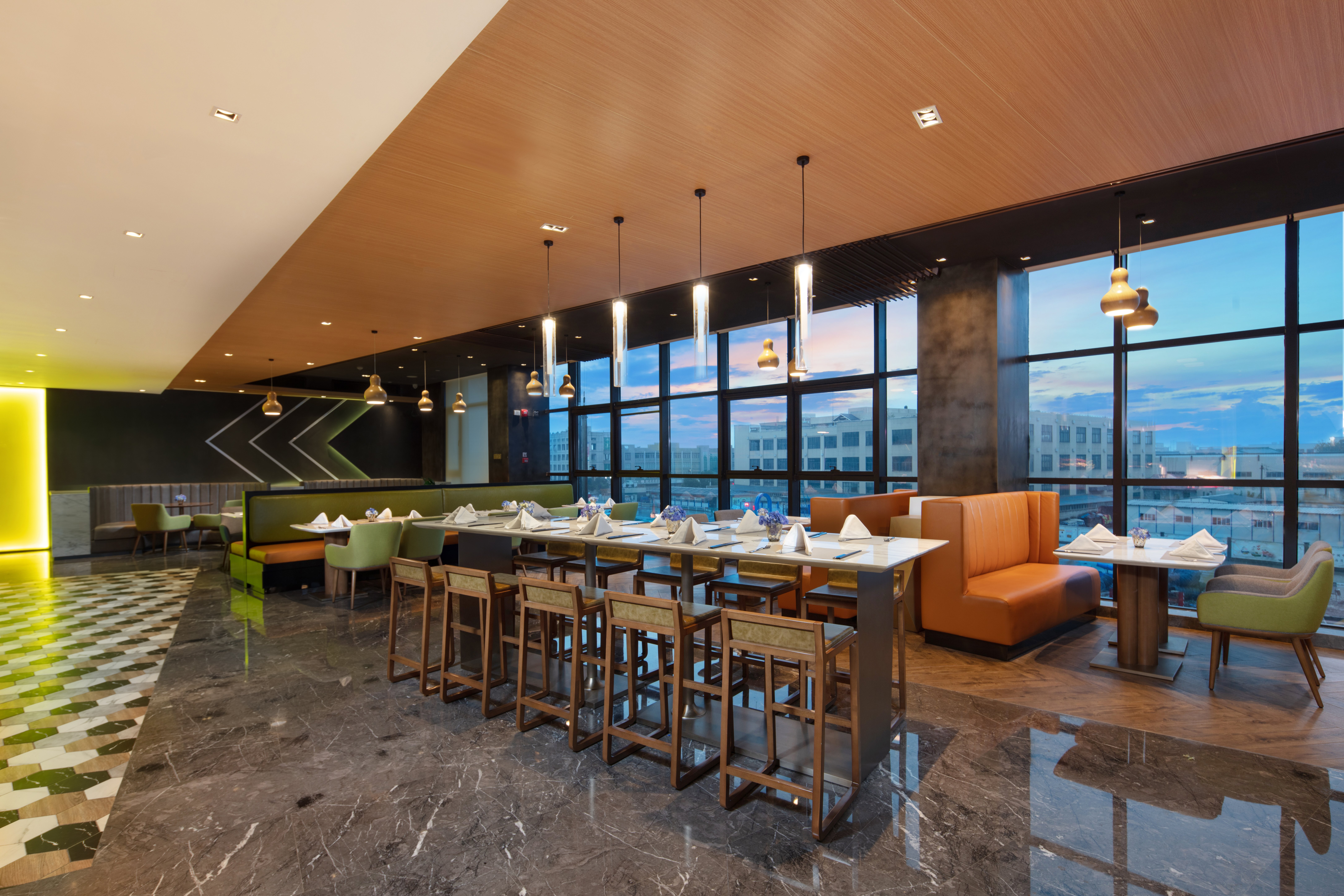 HOLIDAY INN HANGZHOU AIRPORT ZONE 7/20