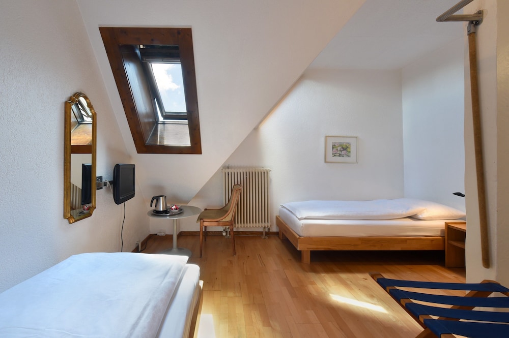 Hotel National Bern 11/50