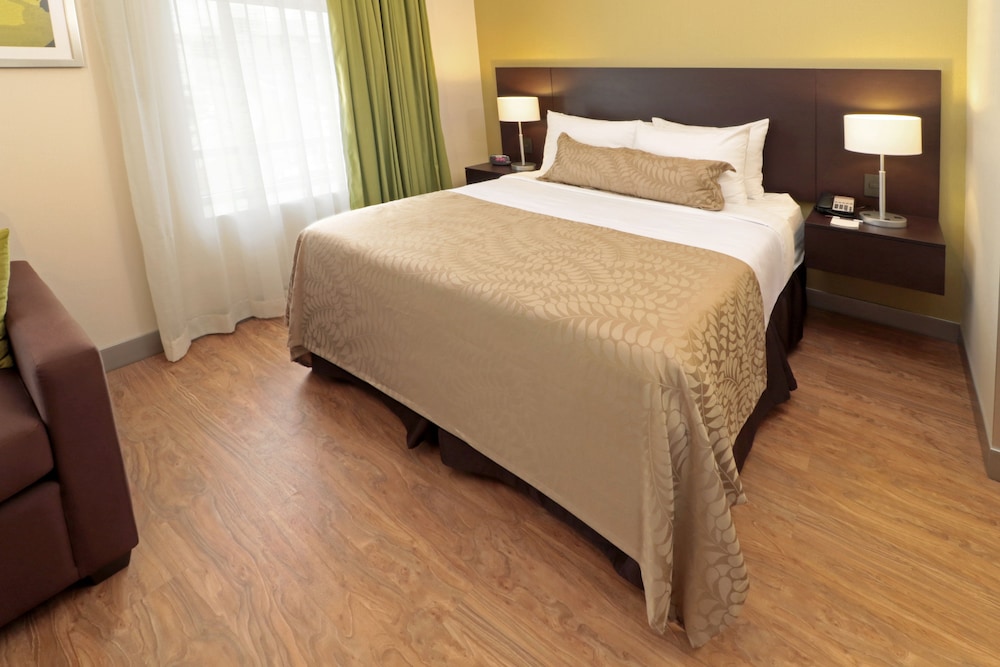 Staybridge Suites San Luis Potosi 11/73