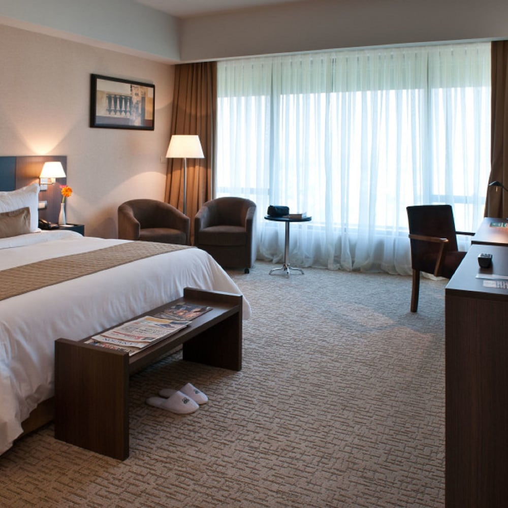 PREMIER, DOUBLE BED