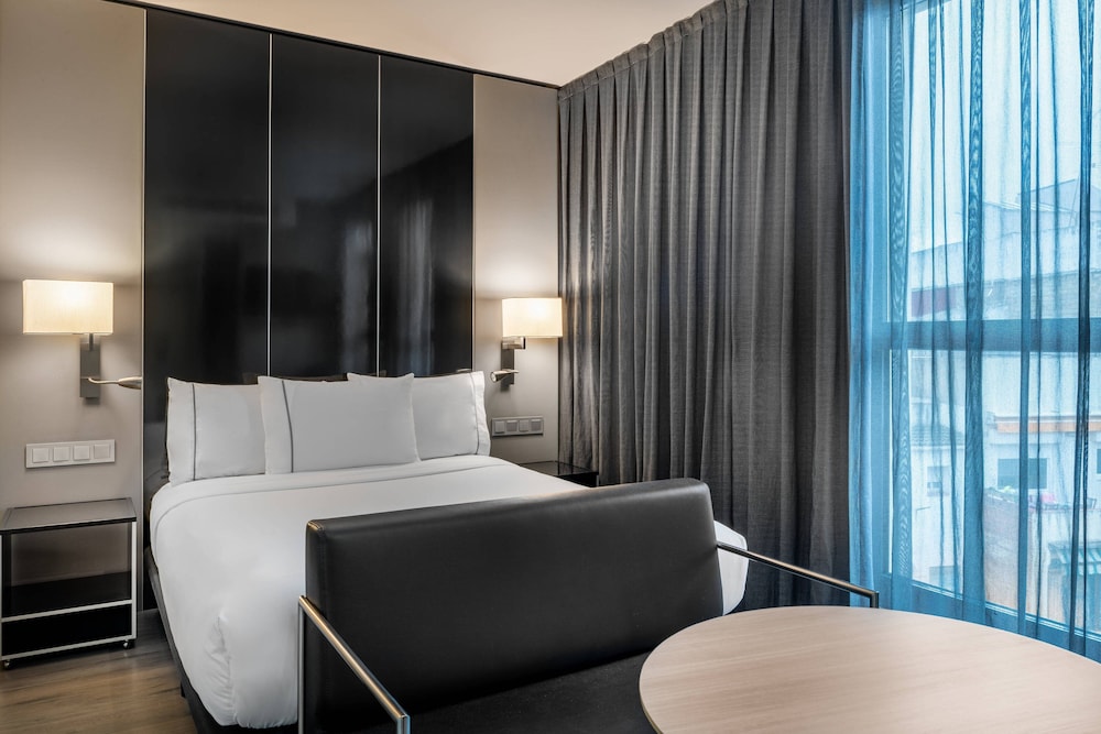 Ac Hotel Sants 20/47