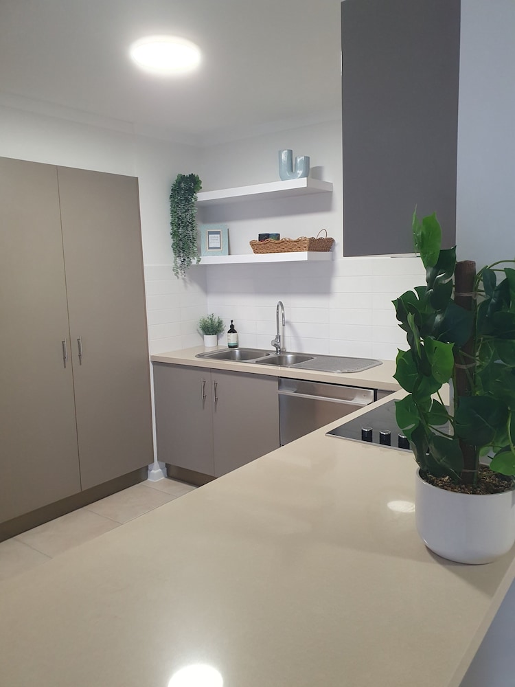San Marino By the Sea Apartments 9/100
