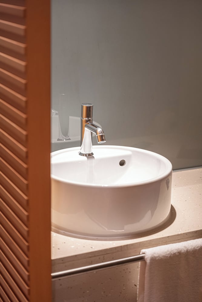 GRAND HOTEL TERME DI COMANO 54/56
