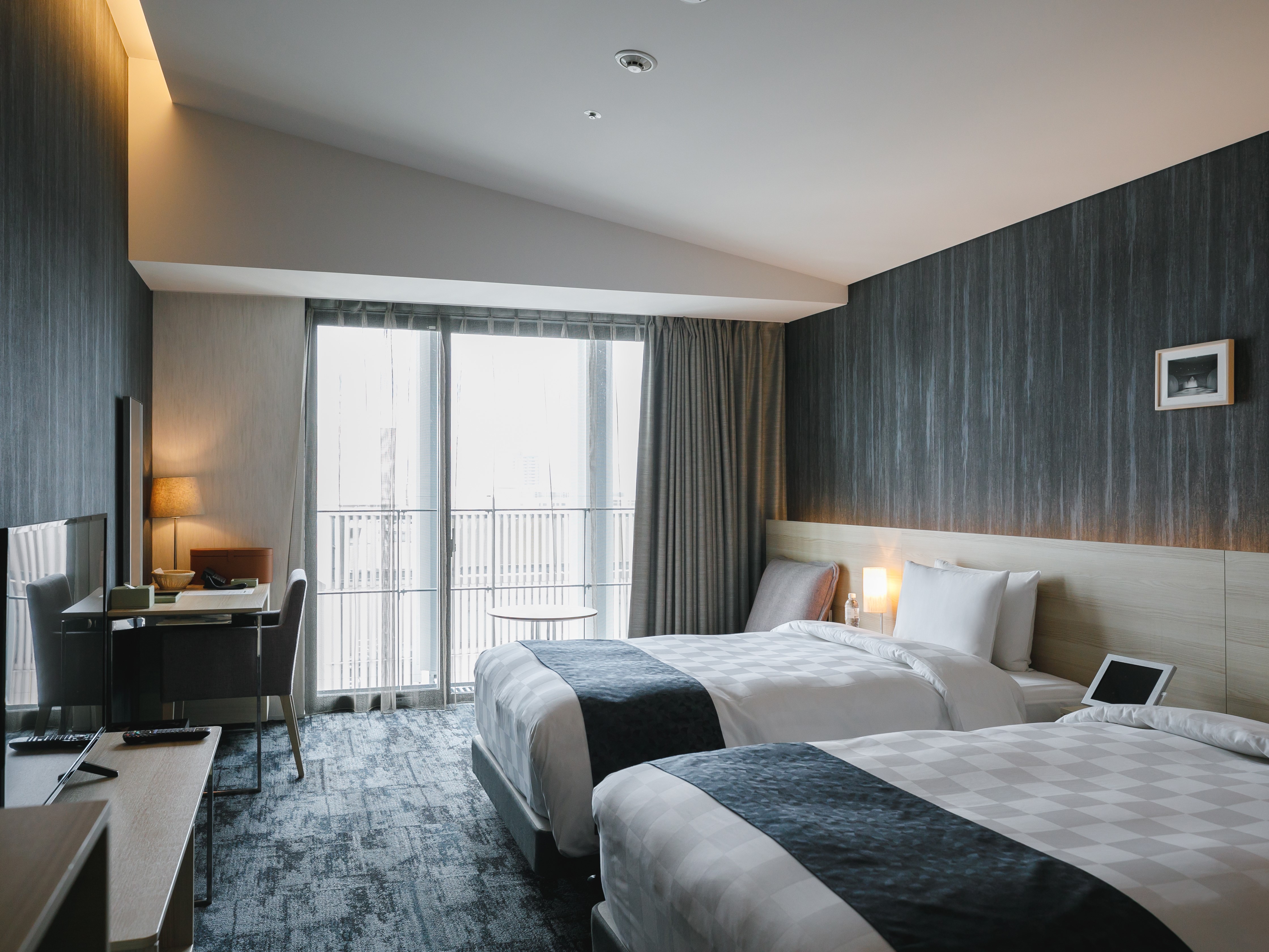 PREMIUM, TWIN BEDS