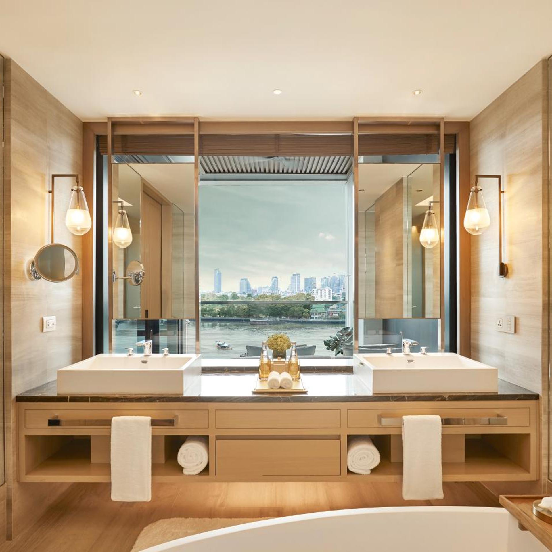 غرفة بسرير مزدوج، Capella Bangkok 2/2