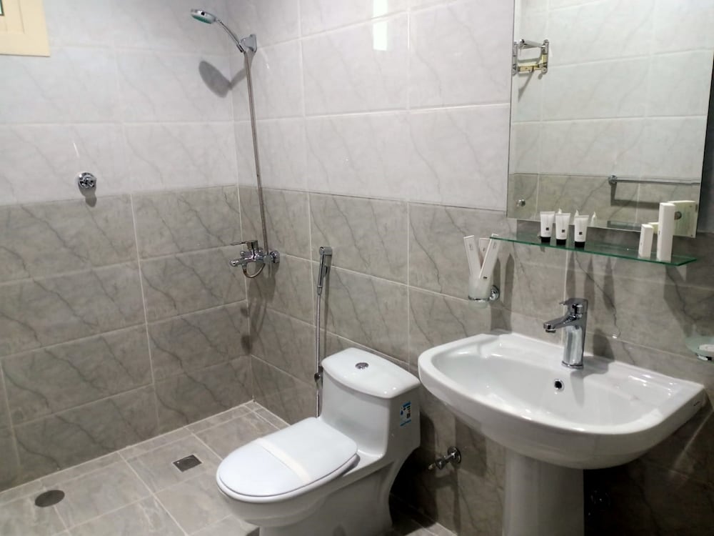 بناية سرايا 2 ل بناية سرايا 2(Al Alamein Suites Ex Saraya Building 2 Al Saraya 2 Building) 95/97