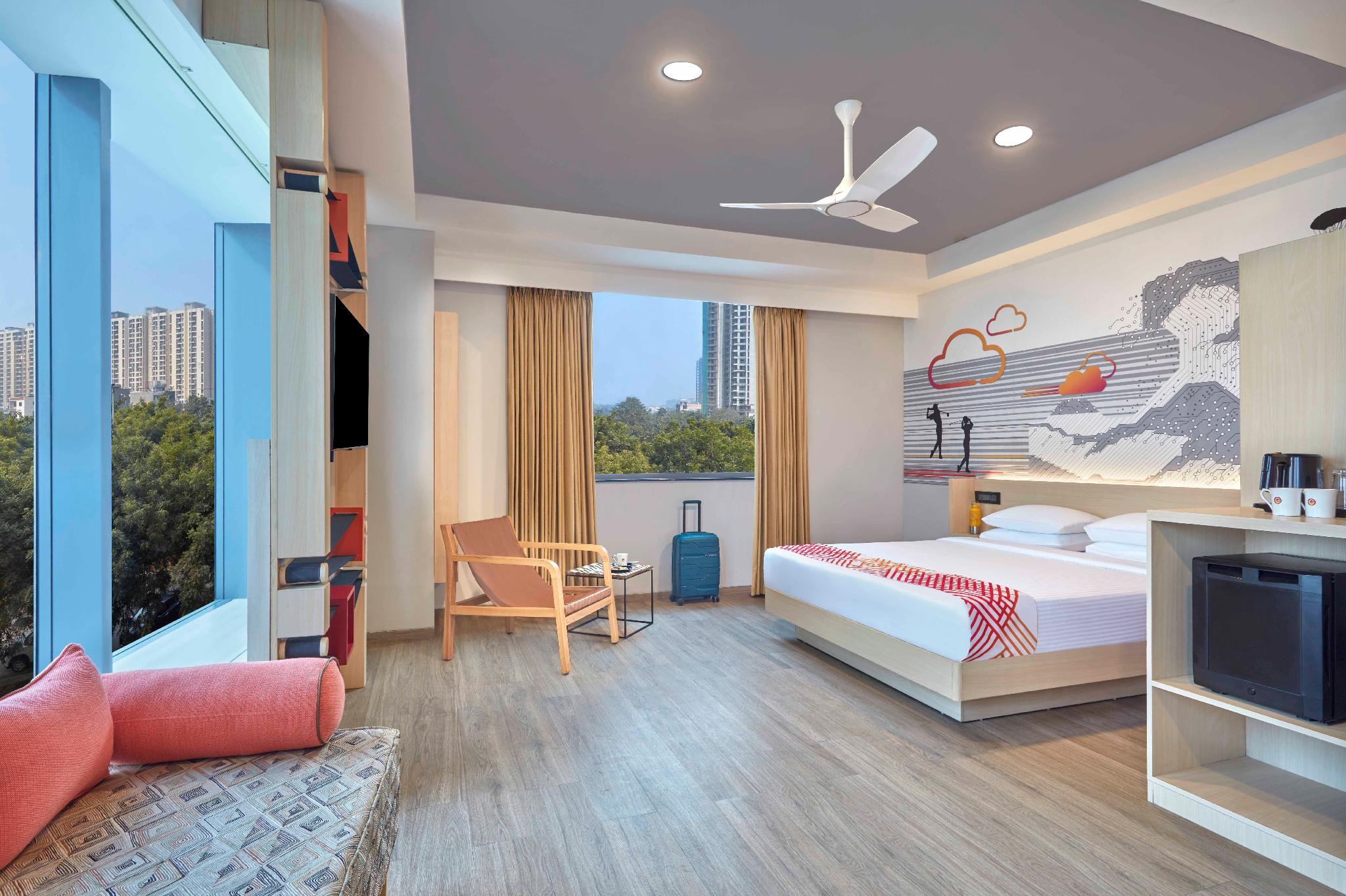 Deluxe, King Bed