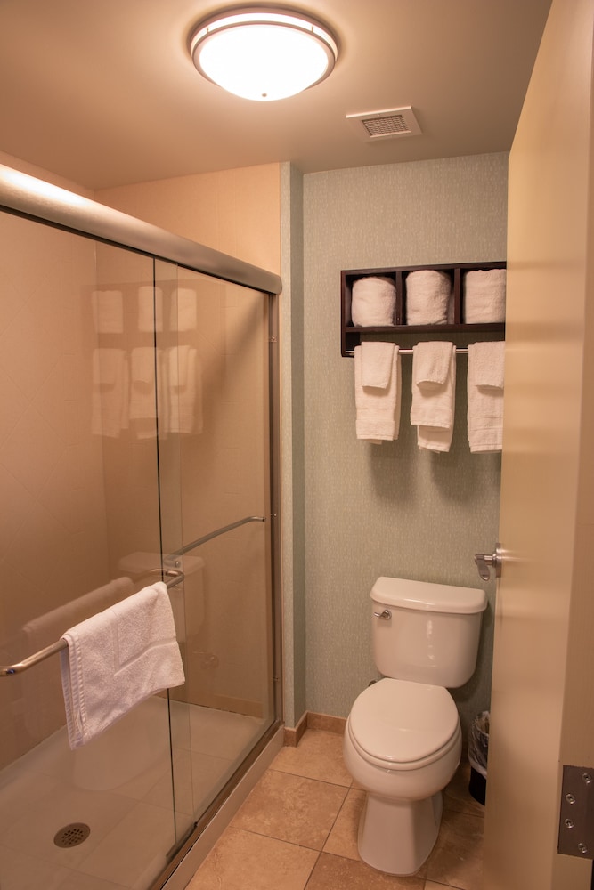 Hampton Inn Fayetteville 24/62