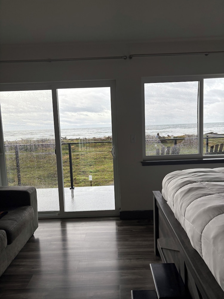 Quileute Oceanside Resort 24/50